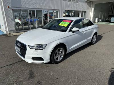 �A�E�f�B�`�R�Z�_���@�V�����Îԁ@���ި�������бѺ��߸ľ��݁B1.4L������װ�t���޴ݼ�݂�7��DSG���ς𓋍ڂ��R���19.5����/L���LEDͯ��ײā����ذ&�߯�����ā�ڰ�ް�ٰ��C��16�����Ё�ETC�ق���߼�݂́�����پ��TV���ޯ���ׁ��v����Ķ�ް���t���Ă��܂�!