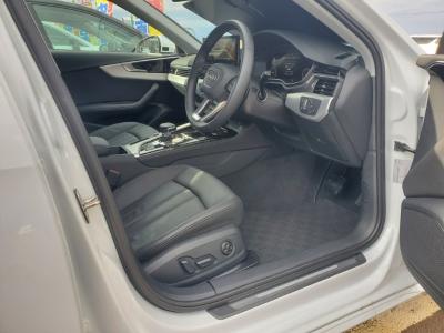 �A�E�f�B�`�S�A�o���g�@�V�����Îԁ@R2�N10����ϲ��݂��Č��s�޻޲݂ɡR3�N1���ɒǉ����ꂽ2L�ި�����������قŐV��592���~�ϲ���ʲ��د�ނ��̗p���R���WLTC17.1km/L������́�10.1�����ށ�ڰ�ް�ٰ��C��ETC��17�����Ё�C�Ű�����ذ�ق���߼�݂́�׸޼ޭ��PKG(ڻް��ܰ���&˰������޴��ײ�)����̫��PKG(��ظ�LEDײĥ360�����)���پ��TV�t��!