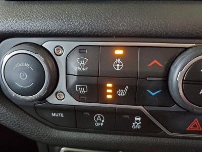 �W�[�v�����O���[�A�����~�e�b�h�@�V�����Îԁ@R6�N3����ϲŰ��ݼނ�������������ذ��ڰ�ނ̽�߰ŐV��799���~�2L���޴ݼ�݂�8AT���ڡ�����́�12.3�����ށ��ޯ���ׁ�ڰ�ް�ٰ��C��LEDͯ��ײā�17�����Ё����AC�����ذ&�߯�����ā�ETC�Ȃǂ𑕔��