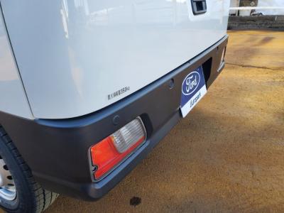 �n�C�[�b�g�J�[�S�@�V�����Îԁ@R3�N12������������ݼޡCVT���ς�V���ڤ�����STOP�Ɛؑ֎�4WD�ŔR��WLTC15.6km/L������́��ϰı���(ڰ�ް��ڰ�)����Ű�ݻ���VSC������h�~����ܰ����ށ���ײ�޼���׽��AMFM׼޵�ق���߼�݂́�ETC�����ϯĂȂǂ𑕔��