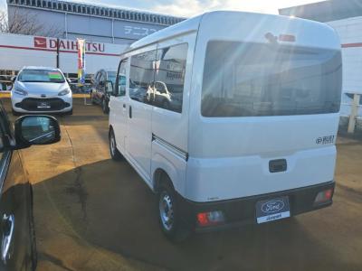 �n�C�[�b�g�J�[�S�@�V�����Îԁ@R3�N12������������ݼޡCVT���ς�V���ڤ�����STOP�Ɛؑ֎�4WD�ŔR��WLTC15.6km/L������́��ϰı���(ڰ�ް��ڰ�)����Ű�ݻ���VSC������h�~����ܰ����ށ���ײ�޼���׽��AMFM׼޵�ق���߼�݂́�ETC�����ϯĂȂǂ𑕔��