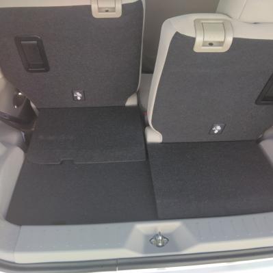 [@VÎԁ@6ڂɂȂѰނł͏Jޯޱ̗pԼĂEƗײ޼ĂɂȂ܂STOPCVTŔR31.0km/LB!éڽdi[ӺޱװVSAh~ײ޼׽CD߂ȂǂtĂ܂!