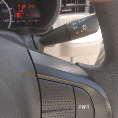 [@VÎԁ@6ڂɂȂѰނł͏Jޯޱ̗pԼĂEƗײ޼ĂɂȂ܂STOPCVTŔR31.0km/LB!éڽdi[ӺޱװVSAh~ײ޼׽CD߂ȂǂtĂ܂!