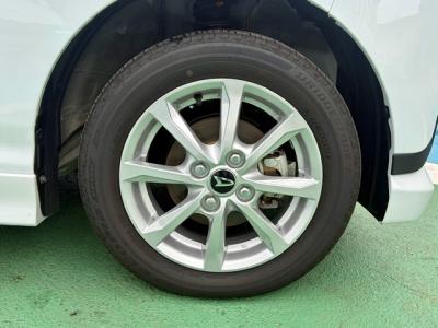 ���[���@�V�����Îԁ@R7�N6������������ݼޡ�����STOP&CVT�ŔR���WLTC22.6km/L��㋉���ق�G�ɂ́���ܰ�ײ���ޱ��14�����Ё����޽�߲װ��LEDͯ��ײ�&̫�ށ��d���߰�ݸ���ڰ����ϰı��ā���Ű�ݻ������AC�����ذ&�߯�����ā���ޑ����pUP��ڰ��P(�ޯ���ץ����ٽ�����Խ�߰��)�ق���߼�݂́���ذ����پ��TV���t���Ă��܂��I
