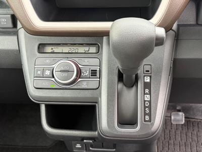 ���[���@�V�����Îԁ@R7�N6������������ݼޡ�����STOP&CVT�ŔR���WLTC22.6km/L��[��������X�ɂ́���ܰ�ײ���ޱ���ϰı��ā���Ű�ݻ���LEDͯ��ײā����AC�����ذ&�߯�����Ăق���߼�݂́��ި���ڲ���ި�����ޑ����pUP��ڰ���߯�(�ޯ���ץ����ٽ�����Խ�߰���USB�d��)�����ں���۱ϯĕt��!