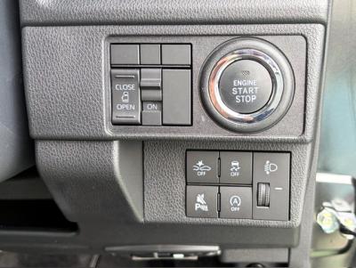 ���[���@�V�����Îԁ@R7�N6������������ݼޡ�����STOP&CVT�ŔR���WLTC22.6km/L��[��������X�ɂ́���ܰ�ײ���ޱ���ϰı��ā���Ű�ݻ���LEDͯ��ײā����AC�����ذ&�߯�����Ăق���߼�݂́��ި���ڲ���ި�����ޑ����pUP��ڰ���߯�(�ޯ���ץ����ٽ�����Խ�߰���USB�d��)�����ں���۱ϯĕt��!