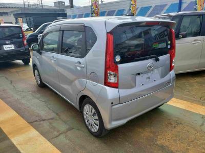 ���[���@�V�����Îԁ@6���Ѱ�ނɂȂ��ď�J���ޯ��ޱ�⍶�E�Ɨ��ײ���Լ�Ă��̗p������STOP��CVT�ŔR���31.0Km/L!H29�N��ϲ���ݼނ����ĸ��قȂǂ�ύX�����ϰı��Ă�Ver3�ɂȂ褕��s�ґΉ�ڰ�ް��ڰ�����Ű�ݻ��t���ɂȂ�܂��������ڽ����ײ�޼���׽���d���i�[�Ӻ��ޱ�װ��VSA������h�~�ق�����ذ���&�ޯ���ׁ�ETC�Ȃǂ𑕔��