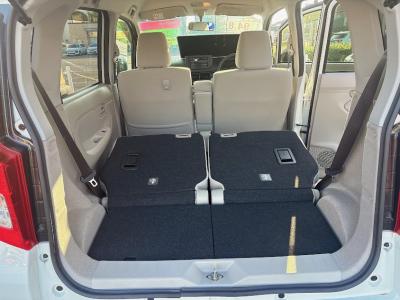 [@VÎԁ@6ڂɂȂѰނł͏Jޯޱ̗pԼĂEƗײ޼ĂɂȂ܂STOPCVTŔR31.0km/LB!éڽdi[ӺޱװVSAh~ײ޼׽CD߂ȂǂtĂ܂!