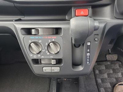 ~C[X@VÎԁ@H29N5ݼނ2ڲp[c𑽗p80kgyʉ̌yサSTOPCVT4WD̔RJC08Ӱ32.2q/L!́ڽVSAh~ذپTVȂǂtĂ܂