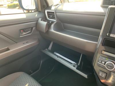 �g�[���@�V�����Îԁ@R2�N9����ϲŰ��ݼނ��Č���^�ɡ����̪�����ƭ��١1L�ݼ�݂ɱ����STOP��CVT�ŔR���18.4km/L������́��ϰı���(ڰ�ް��ڰ����Ű�ݻ�)��������ܰ�ײ���ޱ��LEDͯ��ײā����ذ&�߯������������AC�ق���߼�݂́�9�������پ��TV����ޑ���UP��ڰ���߯�(�ޯ���ץ�ñ�ݸ޽���)�Ȃǂ��t���Ă��܂��