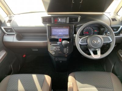 �g�[���@�V�����Îԁ@R2�N9����ϲŰ��ݼނ��Č���^�ɡ����̪�����ƭ��١1L�ݼ�݂ɱ����STOP��CVT�ŔR���18.4km/L������́��ϰı���(ڰ�ް��ڰ����Ű�ݻ�)��������ܰ�ײ���ޱ��LEDͯ��ײā����ذ&�߯������������AC�ق���߼�݂́�9�������پ��TV����ޑ���UP��ڰ���߯�(�ޯ���ץ�ñ�ݸ޽���)�Ȃǂ��t���Ă��܂��