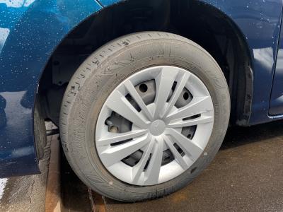 �g�[���@�V�����Îԁ@R2�N9����ϲŰ��ݼނ���������߰&���ق�ύX���Č���^�ɡ�����STOP�t1L�ݼ�݂�CVT�ŔR���16.8km/L������́��ϰı���(���s�ґΉ�ڰ�ް��ڰ����Ű�ݻ�)��������ܰ�ײ���ޱ��LEDͯ��ײā����ذ&�߯������������AC�ق���߼�݂́���ذ����پ��TV����ޑ���UP��ڰ���߯�(�ޯ���ץ����ٽ���)��ETC�t��!