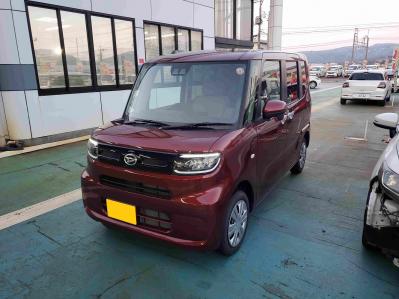 �^���g�@�V�����Îԁ@R1�N����������ݼނ�4��ڂɁB�����STOP��CVT�ŔR��WLTC20.2km/L������́��ϰı���(ڰ�ް��ڰ�)����ܰ�ײ���ޱ��UP��ڰ���߯�(�ޯ���ץ�ñ�ݸ޽���)���d���߰�ݸ���ڰ���LEDͯ��ײā����AC�������ڰ�ΰ��ށ�F���˰����CD���߂Ȃǂ��t���Ă��܂��B