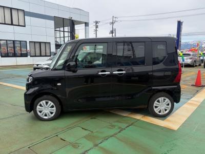 �^���g�@�V�����Îԁ@�ʐ����Ȃ�4WD!4�����Ă���������װ�̖������׸ٵ���ݽײ���ޱ���p���R5�N4���ɒǉ����ꂽ������STOPڽ�d�l�Ť�R���WLTC19.6km/L������́����LEDͯ��ײā��ϰı���(���s�ґΉ�ڰ�ް��ڰ����Ű�ݻ���)����Ċi�[�ޱ�װ�����ذ&�߯�����ā�4WD�Ԃ�����F���˰����VSC�Ȃǂ��t���Ă��܂�!