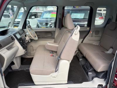 ^g@VÎԁ@ʐȂ4WDł!3Ă͗ײޱ̗pSTOP&CVTŔR27.0km/Léڽdi[ޱװVSCh~ײ޼׽ȂǂȂǂ̂ق߼݂́ذ1TVtĂ܂!