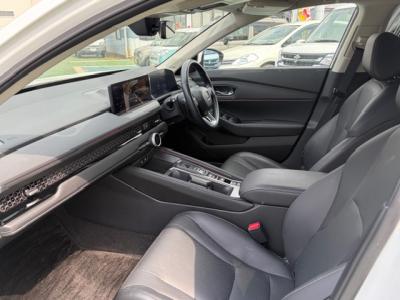 �A�R�[�h�@�V�����Îԁ@R6�N3���ɏo��11��ڱ����(�V��544.9���~)��V2L�ݼ�݂ɔ��d�Ƌ쓮�p��2Ӱ��ʲ��د�޼��т��̗p��R���WLTC23.8km/L���12.3�������پ��TV��360����ׁ�BOSE����ށ��v��ܰ���&˰����ETC�����޾ݼݸ�(ڰ�ް�ٰ��)��18�����Ё�LEDײā�ܲ�ڽ�[�d�����ذ&�߯�����ā��۱ϯĂȂǂ��t���Ă��܂��