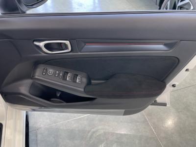 �V�r�b�N�@�V�����Îԁ@2د��VTEC���޴ݼ��330�n��&6��MT������́�19�����Ё�3�{�o����װ����p�Ծ��޹�ļ�ā���������ڰ���9�������پ��TV&�ޯ���ׁ�ETC�ق���߼�݂́��۱ϯ�7�����ޱ�޲�ް2.6���������ײ�&�����LED���6�����ޱ�װ��ް1.5�������޽ï�߶ްƯ��&�ޱ�߹&̯Ĳ��6.2�����v����м�����2����ܲ�ڽ�[�d3����հ�ΰ�0.8���t��!