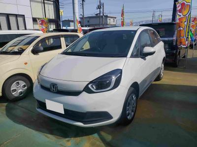 �t�B�b�g�@�V�����Îԁ@R4�N10����ϲŰ��ݼޡ�����޻޲݂�ύX����S��1.5L�����STOP�ݼ�݂�V���ڂ���ܰUP��R���WLTC16.6km/L������́����޾ݼݸ�(ڰ�ް�ٰ��)����ēd�i�ޱ�װ���d���߰�ݸ���ڰ������ذ&�߯����������̫���ޭ�PKG(ܲ�߰�ޱ����˰���װ)�ق���߼�݂́����бѲ��ر(��p���&F���˰��)����ذ���1���TV��ETC�t��!