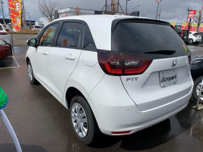 �t�B�b�g�@�V�����Îԁ@R4�N10����ϲŰ��ݼޡ�����޻޲݂�ύX����S��1.5L�����STOP�ݼ�݂�V���ڂ���ܰUP��R���WLTC16.6km/L������́����޾ݼݸ�(ڰ�ް�ٰ��)����ēd�i�ޱ�װ���d���߰�ݸ���ڰ������ذ&�߯����������̫���ޭ�PKG(ܲ�߰�ޱ����˰���װ)�ق���߼�݂́����бѲ��ر(��p���&F���˰��)����ذ���1���TV��ETC�t��!