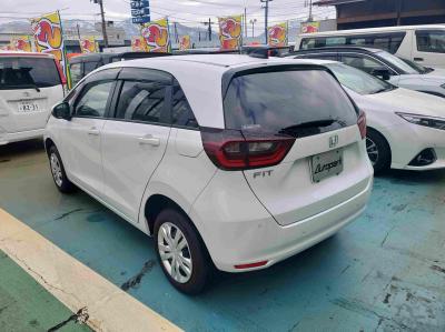 �t�B�b�g�@�V�����Îԁ@R4�N10����ϲ��݂ŐV�^1.5L�����STOP�ݼ�݂𓋍ڂ��R���WLTC16.6km/L������́����޾ݼݸ�(ڰ�ް�ٰ��)��LEDͯ��ײā���ēd�i�ޱ�װ���d���߰�ݸ�B�����ذ&�߯�����ā���̫���ޭ�PKG(ܲ�߰�ޱ����˰���װ)�ق���߼�݂́�8����ި���ڲ���ި�����ޑ����pSPL�߯�(�ޯ���ץ�ñ�ݸ޽���)�t��!