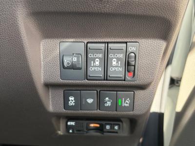 t[h@VÎԁ@6l4WDSTOPt1.5Lݼ݂CVTŔR16.4km/Ĺ޾ݼݸ(ڰްڰ&ٰ)ܰײޱذ&߯ق4WDԂ́׽CtACF˰̫ޭPKG(ܲ߰ޱ˰װ)Xɵ߼݂́ذپTVޑpSPL(ޯץٽETC)tĂ܂B