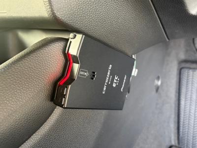 �t�B�b�g�@�V�����Îԁ@R2�N��������ݼޡ1.5L�ݼ�݂ɔ��d�Ƌ쓮�p��2Ӱ��ʲ��د�޼��т�V�̗p��R���WLTC25.6km/L������޾ݼݸ�(ڰ�ް��ڰ�&ڰ�ް�ٰ��)����LEDͯ��ײā����AC���d���߰�ݸ���ڰ������ذ&�߯�����ā�ܲ�߰�ޱ�������߼�݂́���ذ��ށ�ETC�t���