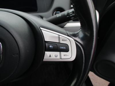 �t�B�b�g�@�V�����Îԁ@R4�N10����ϲŰ��ݼޡ1.5L�ݼ�݂ɔ��d�Ƌ쓮�p��2Ӱ��ʲ��د�޼��т͏o�͂�UP��R��WLTC29.0km/L�Ɍ��㡑����́����޾ݼݸ�(ڰ�ް��ڰ�&�ٰ��)����LEDͯ��ײā����AC���d���߰�ݸ���ڰ������ذ&�߯�����đ���߼�݂́���ذ��ށ���ޑ����pSPL�߯�(�ޯ���ד�)��ETC�����ں���t���Ă��܂��