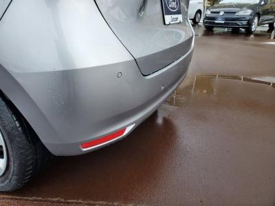 �t�B�b�g�@�V�����Îԁ@R2�N�ɏo��4���̨�Ă�ʲ��د�ޡ1.5L�ݼ�݂ɔ��d�Ƌ쓮�p��2Ӱ��ʲ��د�޼��т�V�̗p��R���JC08Ӱ��38.6km/L������́�LEDͯ��ײā����AC��LED��ݶ��t�d�i�ޱ�װ���d���߰�ݸ���ڰ������ذ&�߯�������ق���߼�݂́���ذ��ށ��ޯ���ׁ�ETC�Ȃǂ𑕔��