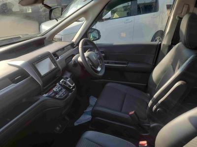 �t���[�h�n�C�u���b�h�@�V�����Îԁ@1.5L�ݼ�݂�ʲ��د�޼��т�7��AT�ŔR���WLTC20.8km/L�R1�N10����ϲ��݂�����̪�����ƭ��١�����޾ݼݸ�(ڰ�ް��ڰ��ڰ�ް�ٰ��)��������ܰ�ײ���ޱ��LEDͯ��ײā����ذ&�߯�����ā����AC����ޑ����p��߼��PKG(�ޯ���ץ�ñ�ݸ��Ӻ�)��ETC��F���˰���ق���߼�݂́���ذ��ށ�S�߹(15�����Хʰ�ڻް��ĥ�v��)�Ȃǂ𑕔�!