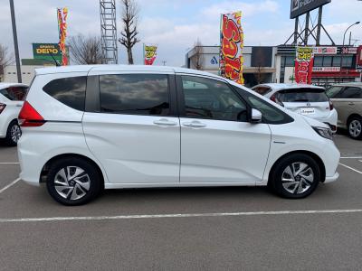 �t���[�h�n�C�u���b�h�@�V�����Îԁ@1.5L�ݼ�݂�ʲ��د�޼��т�7��AT�ŔR���WLTC20.8km/L�R1�N10����ϲ��݂�����̪�����ƭ��١�����޾ݼݸ�(ڰ�ް��ڰ��ڰ�ް�ٰ��)��������ܰ�ײ���ޱ��LEDͯ��ײā����ذ&�߯������������AC����ޑ����p��߼��PKG(�ޯ���ץ�ñ�ݸ��Ӻ�)��ETC�ق���߼�݂́���ذ���1���TV�Ȃǂ𑕔�!