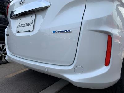 �t���[�h�n�C�u���b�h�@�V�����Îԁ@1.5L�ݼ�݂�ʲ��د�޼��т�7��AT�ŔR���WLTC20.8km/L�R1�N10����ϲ��݂�����̪�����ƭ��١�����޾ݼݸ�(ڰ�ް��ڰ��ڰ�ް�ٰ��)��������ܰ�ײ���ޱ��LEDͯ��ײā����ذ&�߯������������AC����ޑ����p��߼��PKG(�ޯ���ץ�ñ�ݸ��Ӻ�)��ETC�ق���߼�݂́���ذ���1���TV�Ȃǂ𑕔�!