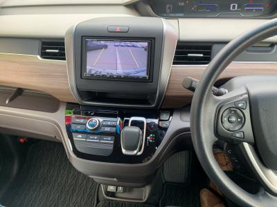 �t���[�h�n�C�u���b�h�@�V�����Îԁ@1.5L�ݼ�݂�ʲ��د�޼��т�7��AT�ŔR���WLTC20.8km/L�R1�N10����ϲ��݂�����̪�����ƭ��١�����޾ݼݸ�(ڰ�ް��ڰ��ڰ�ް�ٰ��)��������ܰ�ײ���ޱ��LEDͯ��ײā����ذ&�߯������������AC����ޑ����p��߼��PKG(�ޯ���ץ�ñ�ݸ��Ӻ�)��ETC�ق���߼�݂́���ذ���1���TV�Ȃǂ𑕔�!