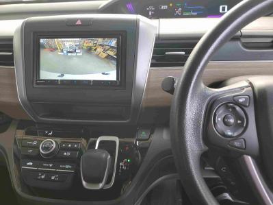 �t���[�h�v���X�n�C�u���b�h�@�V�����Îԁ@1.5L�ݼ�݂�Ӱ����7��AT��4WD�ł��R���25.2km/L������́����޾ݼݸ�(ڰ�ް��ڰ��ڰ�ް�ٰ��)��������ܰ�ײ���ޱ��LEDͯ��ײā����ذ&�߯�����ā���ޑ�����߼��PKG(�ޯ���ץ������Ӻ�)��ETC�4WD�Ԃ����́����ļ��˰����C�߯����(ܲ�߰�ޱ����۰ٻݼ���ޥ��׽�ϸ׽���t���AC�IR��Ķ�׽)�X�ɵ�߼�݂́���ذ����پ��TV�t