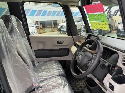 �m�@�a�n�w�@�V�����Îԁ@R5�N10����������ݼޡ�����STOP&CVT�ŔR���WLTC19.4km/L������޾ݼݸ�(ڰ�ް��ڰ�����ǎx��ڰ�ް�ٰ��)����ܰ�ײ���ޱ��LEDͯ��ײā����ذ&�߯������������AC����ޑ���SPL�߯�(�ޯ���ד�)�Ȃǂ��t���Ă��܂��