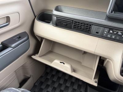 �m�@�a�n�w�W���C�@�V�����Îԁ@�����STOP&CVT�ŔR���WLTC21.3km/L�R6�N9���ɒǉ����ꂽJOY�����ޱ���ӎ�������è�ނȐ�p���O���Ł���pLEDͯ��ײā���p������ā�̧��د��ײ���ް�ށ��Ա��ް�ޯ����β�ٷ���߂ق�����ܰ�ײ���ޱ�����ذ�����޾ݼݸ�(���ǎx��ڰ�ް�ٰ��)��F���˰�������AC����ޑ���SPL�߯�(�ޯ���ץ����ٽ���)�Ȃǂ𑕔��