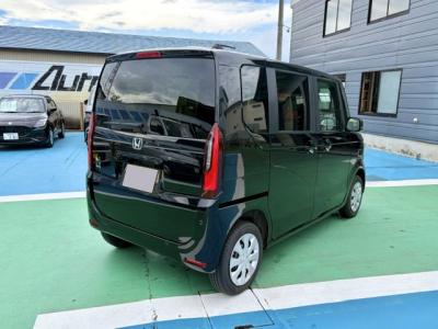 �m�@�a�n�w�@�V�����Îԁ@R5�N10����������ݼޡ�����STOP&CVT�ŔR���WLTC19.4km/L������޾ݼݸ�(ڰ�ް��ڰ�����ǎx��ڰ�ް�ٰ��)����ܰ�ײ���ޱ��LEDͯ��ײā����ذ&�߯�����ā����AC����ޑ���SPL�߯�(�ޯ���ד�)�����ļ��˰���ق���߼�݂́�8�������پ��TV���۱ϯĂ��t���Ă��܂��