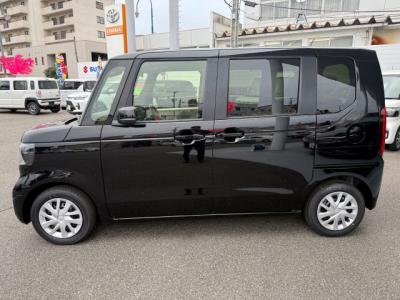 �m�@�a�n�w�@�V�����Îԁ@R5�N10����������ݼޡ�����STOP&CVT�ŔR���WLTC21.6km/L��������e�́����޾ݼݸ�(ڰ�ް��ڰ�����ǎx��ڰ�ް�ٰ��)����ܰ�ײ���ޱ��LEDͯ��ײā����ذ&�߯������������AC��LED̫�ށ���ޑ���SPL�߯�(�ޯ���ד�)�Ȃǂ��t���Ă��܂��