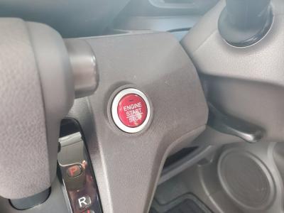 m|nmd@VÎԁ@Nذޑ3eN-ONE߰èȊOςƤ̗̒ԏɂΉ154cmٰ̒١
ٽį߂CVTŔR28.4km/LéACذ&߯āpٰ߲̽װpݼ݁ܲ߰ײ޼׽ق߼݂́񂵂PKG(ڰްڰ)ذނȂǂ𑕔B