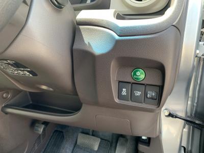 �m�|�n�m�d�@�V�����Îԁ@N�ذ�ޑ�3�e��N-ONE����̒��ԏ�ɓ���S��154cm�Ő�p��ٰ̂ƽ�߰è��ȊO�ς�۰�޳ݡ����ٽį�߂�CVT�ŔR��28.4km/L�������e�́����AC�����ذ&�߯�����ā���pٰ̽�߲װ����p����ݼ�݁���ܲ�߰����ײ�޼���׽�ق���߼�݂́����񂵂�PKG(ڰ�ް��ڰ�)����ذ��ނȂǂ𑕔��B