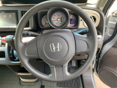 �m�|�n�m�d�@�V�����Îԁ@N�ذ�ޑ�3�e��N-ONE����̒��ԏ�ɓ���S��154cm�Ő�p��ٰ̂ƽ�߰è��ȊO�ς�۰�޳ݡ����ٽį�߂�CVT�ŔR��28.4km/L�������e�́����AC�����ذ&�߯�����ā���pٰ̽�߲װ����p����ݼ�݁���ܲ�߰����ײ�޼���׽�ق���߼�݂́����񂵂�PKG(ڰ�ް��ڰ�)����ذ��ނȂǂ𑕔��B