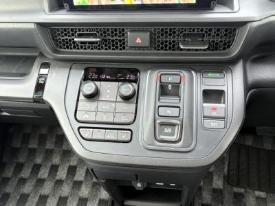 �X�e�b�v���S���X�p�[�_�@�V�����Îԁ@R4�N5������������ݼޡ2L�ݼ�݂ɔ��d�Ƌ쓮�p��2Ӱ��ʲ��د�޼��тŔR���WLTC19.6km/L��l�C��7�l���ɂ́�����ݕt����޼�Ă��̗p������́����޾ݼݸ�(ڰ�ް�ٰ��)��LEDͯ��ײā����&16�����Ё�������ܰ�ײ���ޱ�����ذ����ܰ�ޯ��ޱ�ق���߼�݂́�9�������پ��TV������ޭ�360����ׁ�OP�װ���߰��ܲĕt��!