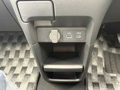 �X�e�b�v���S���X�p�[�_�@�V�����Îԁ@R4�N5������������ݼޡ2L�ݼ�݂ɔ��d�Ƌ쓮�p��2Ӱ��ʲ��د�޼��тŔR���WLTC19.6km/L��l�C��7�l���ɂ́�����ݕt����޼�Ă��̗p������́����޾ݼݸ�(ڰ�ް�ٰ��)��LEDͯ��ײā����&16�����Ё�������ܰ�ײ���ޱ�����ذ����ܰ�ޯ��ޱ�ق���߼�݂́�9�������پ��TV������ޭ�360����ׁ�OP�װ���߰��ܲĕt��!