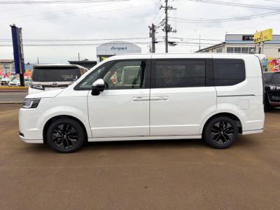 �X�e�b�v���S���X�p�[�_�@�V�����Îԁ@R4�N5������������ݼޡ2L�ݼ�݂ɔ��d�Ƌ쓮�p��2Ӱ��ʲ��د�޼��тŔR���WLTC19.6km/L��l�C��7�l���ɂ́�����ݕt����޼�Ă��̗p������́����޾ݼݸ�(ڰ�ް�ٰ��)��LEDͯ��ײā����&16�����Ё�������ܰ�ײ���ޱ�����ذ����ܰ�ޯ��ޱ�ق���߼�݂́�9�������پ��TV������ޭ�360����ׁ�OP�װ���߰��ܲĕt��!