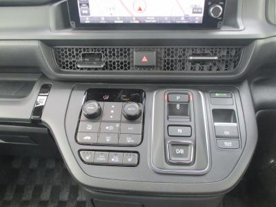 �X�e�b�v���S���X�p�[�_�@�V�����Îԁ@R4�N5������������ݼޡ2L�ݼ�݂ɔ��d�Ƌ쓮�p��2Ӱ��ʲ��د�޼��тŔR���WLTC19.6km/L��l�C��7�l���ɂ́�����ݕt����޼�Ă��̗p������́����޾ݼݸ�(ڰ�ް�ٰ��)��LEDͯ��ײā����&16�����Ё�������ܰ�ײ���ޱ�����ذ����ܰ�ޯ��ޱ�ق���߼�݂́�9�������پ��TV������ޭ�360����וt��!