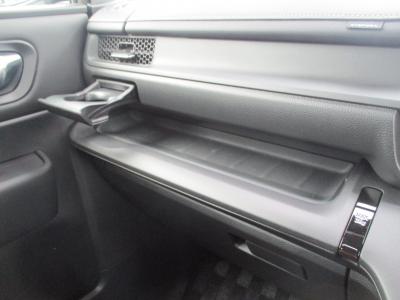 �X�e�b�v���S���X�p�[�_�@�V�����Îԁ@R4�N5������������ݼޡ2L�ݼ�݂ɔ��d�Ƌ쓮�p��2Ӱ��ʲ��د�޼��тŔR���WLTC19.6km/L��l�C��7�l���ɂ́�����ݕt����޼�Ă��̗p������́����޾ݼݸ�(ڰ�ް�ٰ��)��LEDͯ��ײā����&16�����Ё�������ܰ�ײ���ޱ�����ذ����ܰ�ޯ��ޱ�ق���߼�݂́�9�������پ��TV������ޭ�360����וt��!