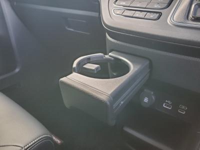 �X�e�b�v���S���X�p�[�_�@�V�����Îԁ@R4�N5����������ݼޡ2L�ݼ�݂ɔ��d�Ƌ쓮�p��2Ӱ��ʲ��د�޼��тŔR���WLTC19.6km/L��l�C��7�l���́�����ݕt����޼�Ă��t�������޾ݼݸށ�LEDͯ��ײā�16�����Ё�������ܰ�ײ���ޱ�����ذ����ޑ����p��߼��PKG(�ޯ���ץ������Ӻ�)����ܰ�ޯ��ޱ�ق���߼�݂́��������30.8���~��9�������پ��TV23.8���~�t��!