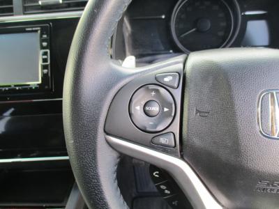 �V���g���@�V�����Îԁ@R1�N5����ϲŰ��ݼނŌ���^�ɂȂ�O������߰�޻޲݂Ȃǂ�ύX�1.5L�ݼ�݂�7��AT�ŔR���WLTC24.8km/L!�����޾ݼݸ�(ڰ�ް��ڰ������َx���tڰ�ް�ٰ��)�����ذ����ޑ���PKG(�ޯ���ץ�ñ�ݸ��ӺݥETC)��LEDͯ��ײ�&̫�ށ�ܲ�߰�ޱ���������ټ��ā�F���˰���ق���߼�݂́���ذ����پ��TV���t���Ă��܂�!