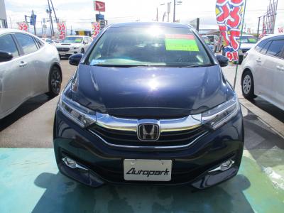 �V���g���@�V�����Îԁ@R1�N5����ϲŰ��ݼނŌ���^�ɂȂ�O������߰�޻޲݂Ȃǂ�ύX�1.5L�ݼ�݂�7��AT�ŔR���WLTC24.8km/L!�����޾ݼݸ�(ڰ�ް��ڰ������َx���tڰ�ް�ٰ��)�����ذ����ޑ���PKG(�ޯ���ץ�ñ�ݸ��ӺݥETC)��LEDͯ��ײ�&̫�ށ�ܲ�߰�ޱ���������ټ��ā�F���˰���ق���߼�݂́���ذ����پ��TV���t���Ă��܂�!