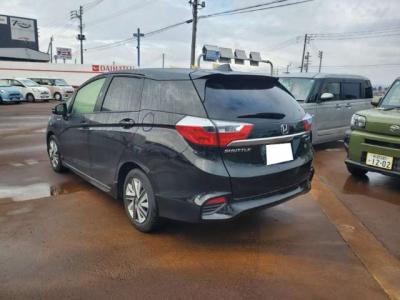 �V���g���@�V�����Îԁ@R1�N5����ϲŰ��ݼނŌ���^�ɂȂ�O������߰�޻޲݂Ȃǂ�ύX�1.5L�ݼ�݂�7��AT�ŔR���WLTC24.8km/L!�����޾ݼݸ�(ڰ�ް��ڰ������َx���tڰ�ް�ٰ��)�����ذ����ޑ���PKG(�ޯ���ץ�ñ�ݸ��ӺݥETC)��LEDͯ��ײ�&̫�ށ�ܲ�߰�ޱ���������ټ��ā�F���˰���ق���߼�݂́�8�������پ��TV���t���Ă��܂�!