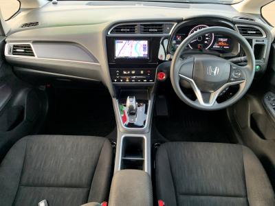 Vg@VÎԁ@R1N5ϲŰݼނŌ^ɡO߰޻޲݂ȂǂύX޾ݼݸ(ڰްڰّǕtڰްٰ)̗p1.5Lݼ݂7ATŔR25.2km/Léذ&߯ACdi[ޱװײ޼׽ق߼݂́ذ&ޯׁETCtĂ܂I